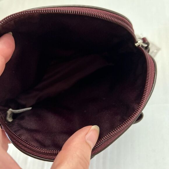 Coach Darcy Patent Leather Bow Small Cosmetic Case - Picture 8 of 10